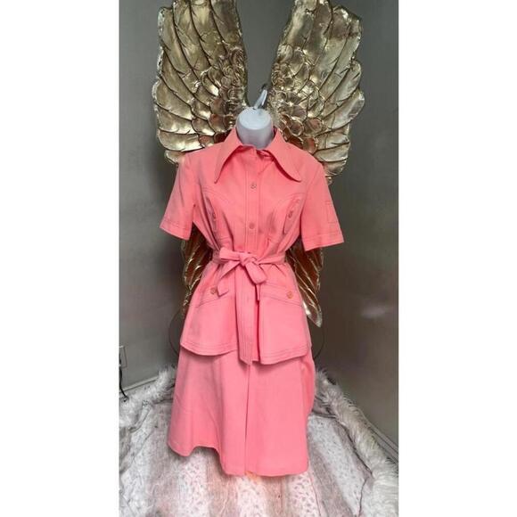 Vintage 70s Pink Collared Skirt Suit Set - Belted Waist - Picture 3 of 15